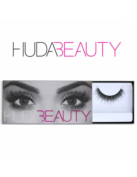  Huda Beauty Eye Lash Claudia # 6